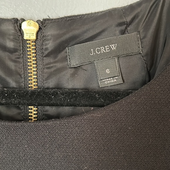 J. Crew Black 3/4 Sleeve Shift Dress Faux Leather Elbow Patch Size 6 - Picture 4 of 7